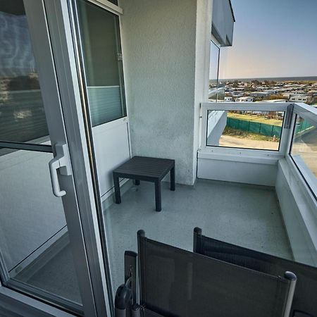 Frische Brise Ferienwohnung Mit Meerblick Cuxhaven Exteriör bild
